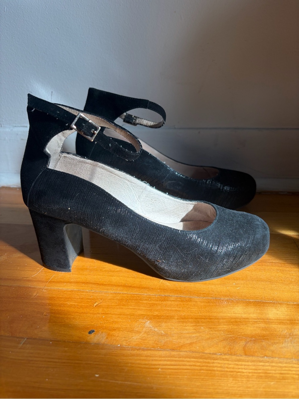 Sacha London Leather Hand Made Ankle-Strap βDistantβ Block Heel Pumps 6.5